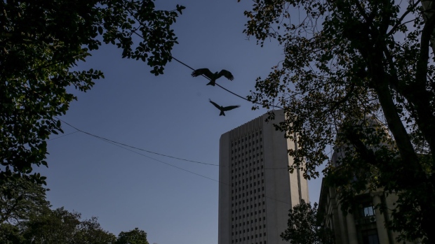 The Reserve Bank of India (RBI) headquarters in Mumbai, India, on Saturday, Feb. 5, 2022. The RBI is set to outline its policy on Feb. 9 and is expected to take further steps like raising the reverse repo rate to further pull back on pandemic-era steps. Photographer: Dhiraj Singh/Bloomberg