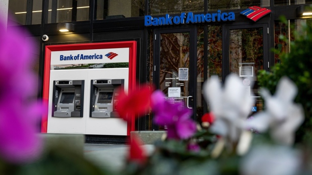 A Bank of America branch in San Francisco. Photographer: David Paul Morris/Bloomberg