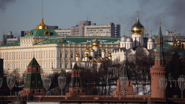 The Grand Kremlin palace, left, and the Cathedral of the Annunciation, in Moscow, Russia, on Tuesday, Feb. 22, 2022. The ruble tumbled the most since March 2020 after President Vladimir Putin recognized self-declared separatist republics in east Ukraine, deepening a standoff with the West.