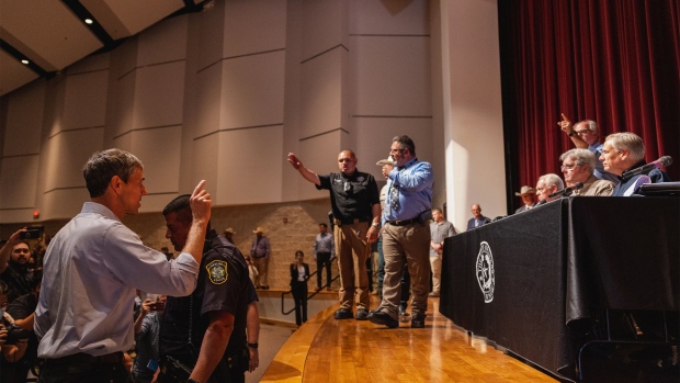 Democratic gubernatorial candidate Beto O'Rourke interrupts a press conference held by Texas Gov. Greg Abbott following a shooting yesterday at Robb Elementary School which left 21 dead including 19 children, on May 25, 2022 in Uvalde, Texas.