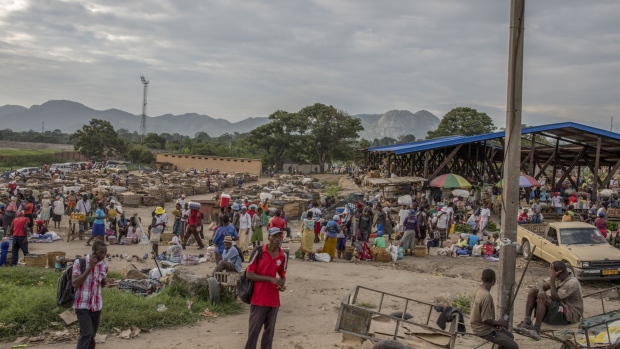 Shoppers and vendors at Sakubva market in Mutare, Zimbabwe, on Thursday, Jan. 30, 2020. The biggest diamond miner in Zimbabwe said it will be able to increase production of rough gems by about 30% to 3 million carats this year thanks to improved mining methods.