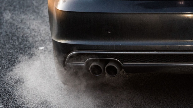 DUESSELDORF, GERMANY - FEBRUARY 22: A car emits exhaust fumes on the A52 on February 22, 2018 in Duesseldorf, Germany. The German Federal Court of Justice (Bundesgerichtshof) in Leipzig is due to rule today whether German cities may impose bans or partial bans on diesel cars in order to bring down emissions levels. While the court is deciding on the measures for Stuttgart and Dusseldorf, the ruling will set an important precedent, especially for Munich, which in 2017 had the highest levels of nitrogen oxides (NO2) of any city in Germany. A total of 70 German cities are struggling to bring down their emissions in order to conform to European Union-mandated levels. (Photo by Lukas Schulze/Getty Images)