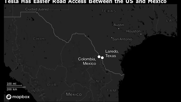 BC-Tesla-Now-Has-an-Exclusive-Lane-at-a-US-Mexico-Border-Crossing