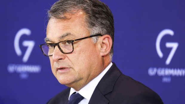 Photo of EZB-Chef Nagel befürwortet weitere Zinserhöhungen, hält deutsche Rezession für wahrscheinlich