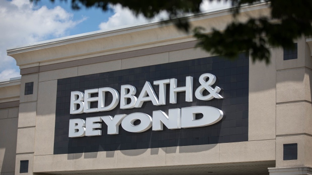 Bed Bath & Beyond Inc. signage is displayed on the exterior of a store in Charlotte, North Carolina, U.S., on Monday, June 25, 2018. Bed Bath & Beyond is scheduled to release earnings figures on June 27. Photographer: Logan Cyrus/Bloomberg