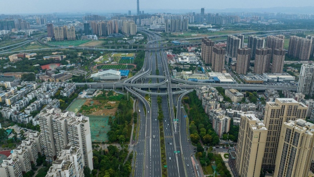 This aerial photo taken on September 1, 2022 shows nearly empty roads amid restrictions due to an outbreak of the Covid-19 coronavirus in Chengdu, in China's southwestern Sichuan province.  Photographer: -/CNS/AFP/Getty Images