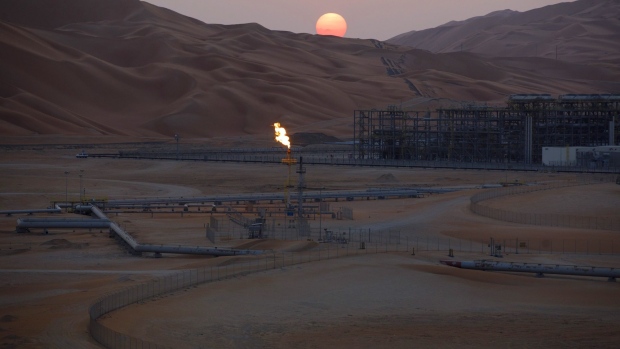 An oil processing facility at the Shaybah oil field in the Rub' Al-Khali desert, also known as the 'Empty Quarter,' in Shaybah, Saudi Arabia. Photographer: Simon Dawson/Bloomberg