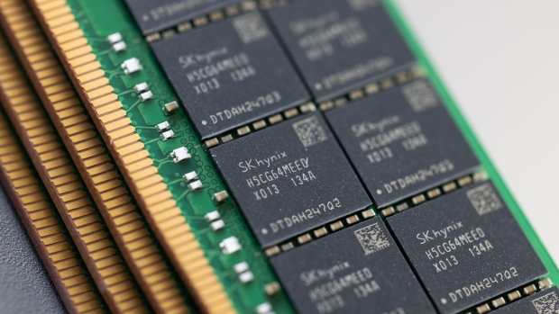 SK Hynix Inc. 256GB Double-Data-Rate (DDR) 5 memory modules at the company's office in Seongnam, South Korea, on Wednesday, April 20, 2022. SK Hynix is scheduled to release earnings figures on April 27. Photographer: SeongJoon Cho/Bloomberg