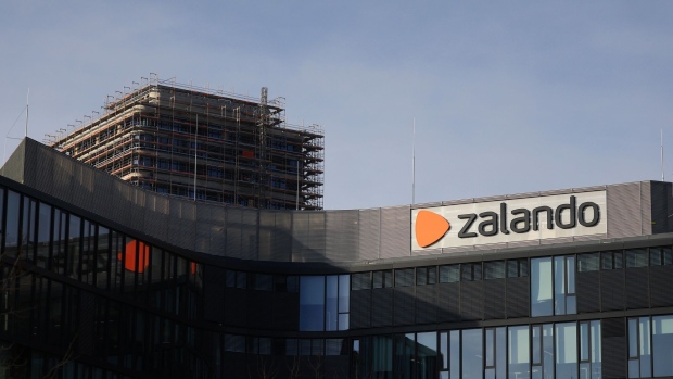 The logo of Zalando SE at the online retailer's headquarters in Berlin, Germany, on Thursday, Feb. 9, 2023. Berlin’s new tech recruits are being told to take any apartment they can get as the city's housing crunch means startups in Berlin have lost an important edge, putting them on similar footing to rivals in London, Paris and Silicon Valley. Photographer: Krisztian Bocsi/Bloomberg