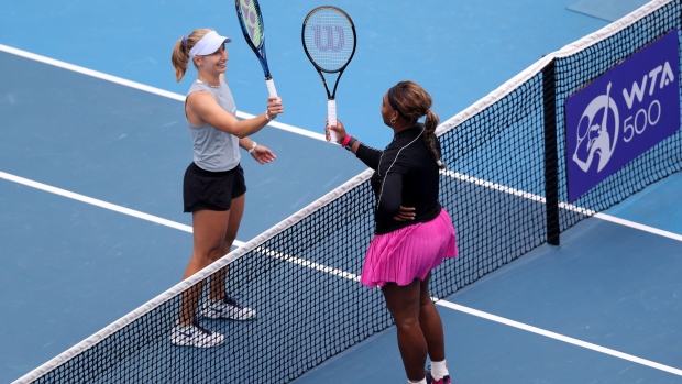 MELBOURNE, AUSTRALIA - FEBRUARY 01: Daria Gavrilova of Australia meets Serena Williams of The United States of America at the net following their Women's Singles Round of 32 match during day two of the WTA 500 Yarra Valley Classic at Melbourne Park on February 01, 2021 in Melbourne, Australia. (Photo by Jack Thomas/Getty Images)