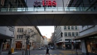 A footbridge linking buildings of a UBS Group AG headquarters in Zurich, Switzerland, on Tuesday, March 21, 2023. Recruiters across the world are getting an unprecedented flood of calls from Credit Suisse Group AG bankers seeking new jobs as the embattled Swiss lender is set to be taken over by UBS. Photographer: Stefan Wermuth/Bloomberg