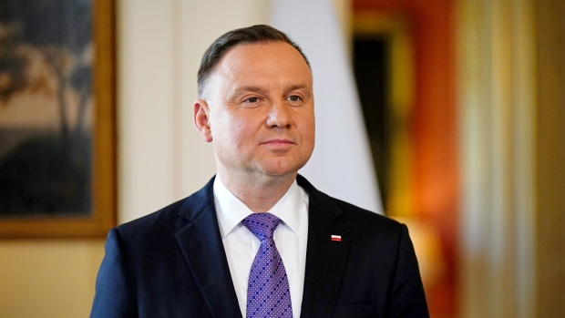LONDON, ENGLAND - APRIL 07: British Prime Minister Boris Johnson (not shown) welcomes The President Of Poland, Andrzej Duda to Downing Street on April 07, 2022 in London, England. (Photo by Aaron Chown - WPA Pool/Getty Images)