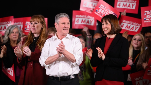 Rachel Reeves, right, with Keir Starmer in Swindon, UK, on March 30.