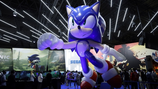 An inflatable figurine of the Sega Corp. video-game character Sonic the Hedgehog at the Tokyo Game Show 2022 in Chiba, Japan, on Thursday, Sept. 15, 2022. The show runs through to Sept. 18. Photographer: Kiyoshi Ota/Bloomberg
