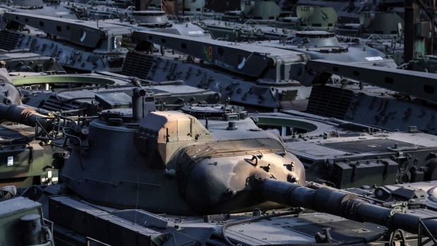 Lines of German-made Leopard 1 tanks. Photographer: Valeria Mongelli/Bloomberg