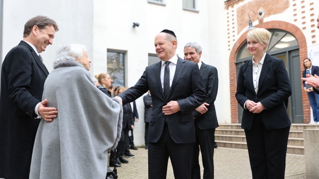 Olaf Scholz at a commemorative event for the 85th anniversary of the 1938 Nazi pogrom against Germany’s Jews, at the Beth Zion synagogue, in Berlin, Germany, on Nov. 9. Photographer: Andreas Gora/Getty Images