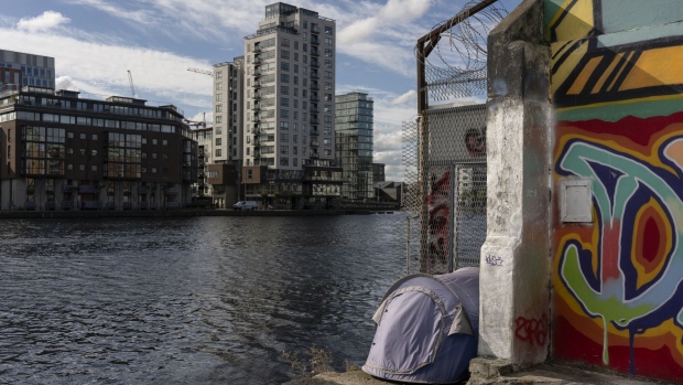 A tent belonging to homeless people in the Silicon Docks area in Dublin, Ireland. Photographer: Paulo Nunes dos Santos/Bloomberg