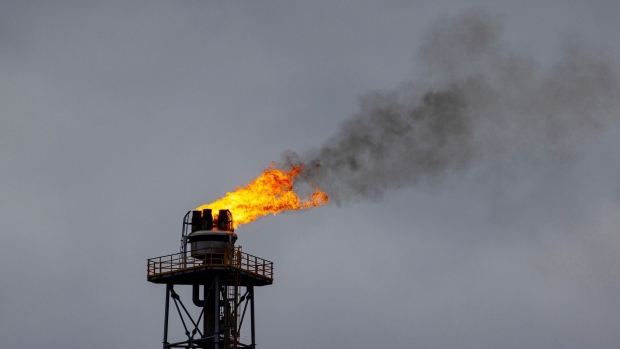 A gas flare. Photographer: Krisztian Bocsi/Bloomberg