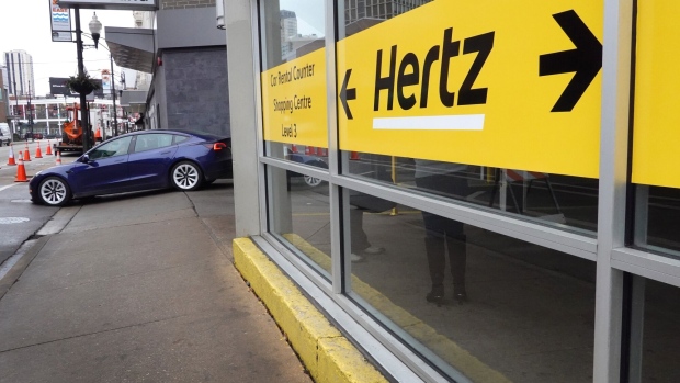 A Hertz car rental facility in Chicago.