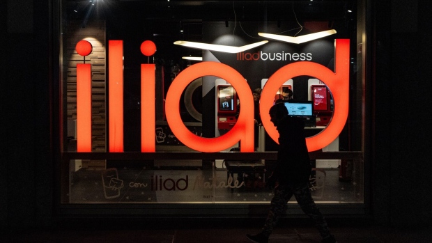 An iliad mobile phone store in Milan.