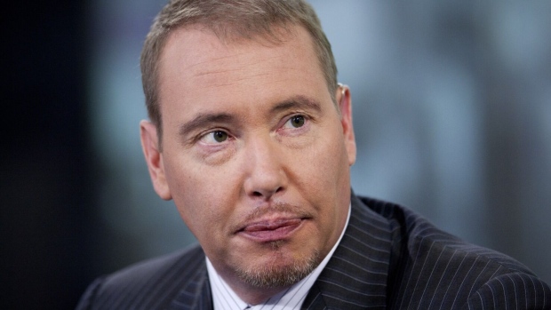 Jeffrey Gundlach, founder and chief executive officer of DoubleLine Capital LP, pauses during a television appearance in New York, U.S., on Thursday, May 17, 2012. Since DoubleLine first took investor money in April 2010, it has amassed $34 billion in assets. Even as it quadrupled in size last year, DoubleLine's $22 billion Total Return Bond Fund outperformed 99 percent of its rivals. Photographer: Scott Eells/Bloomberg *** Local Caption *** Jeffrey Gundlach