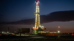 An oil drilling rig in Midland, Texas, US, on Thursday, March 2, 2023. Thousands of miles away from the turmoil on Wall Street, Midland, Texas that ranked No.1 in the US for inflation just over a year ago has since ceded that title – only to lay claim to a different one: the country’s pay-raise capital. Photographer: Sergio Flores/Bloomberg