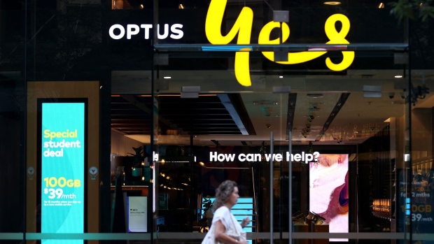 <p>An Optus store in Sydney.</p>