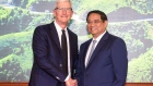 Tim Cook and Pham Minh Chinh in Hanoi on April 16. Photographer: Duc Khanhduc Khanh/AFP/Getty Images