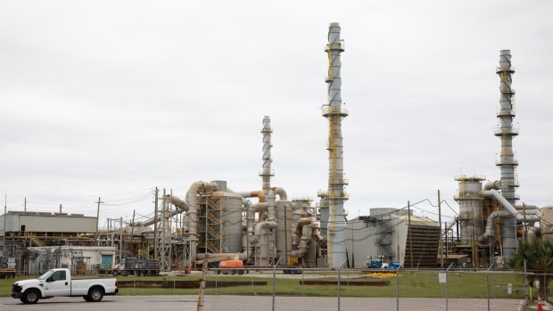 <p>A Mosaic Co. phosphate facility in Tampa, Florida.</p>