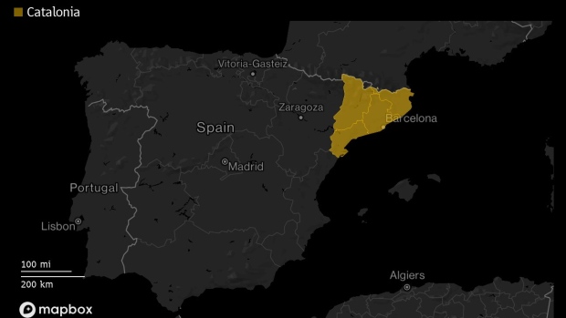Los socialistas españoles lideran las encuestas a pie de urna en las elecciones regionales catalanas