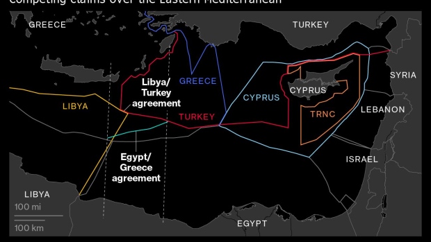 Türkiye ve Yunanistan, Kıbrıs'ta gerilim devam ederken ilişkileri geliştirmeyi hedefliyor