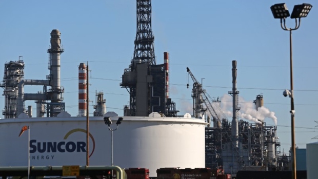 A Suncor refinery is seen in Sherwood Park, near Edmonton, Alberta, Canada November 13, 2016. 