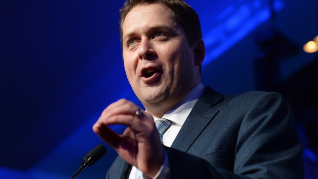 Andrew Scheer speaks after being elected the new leader of the federal Conservative party