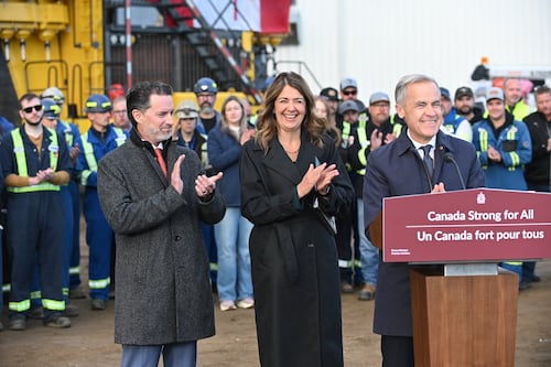 Another oilsands boom? Smith, Carney say this time Canada will be ready