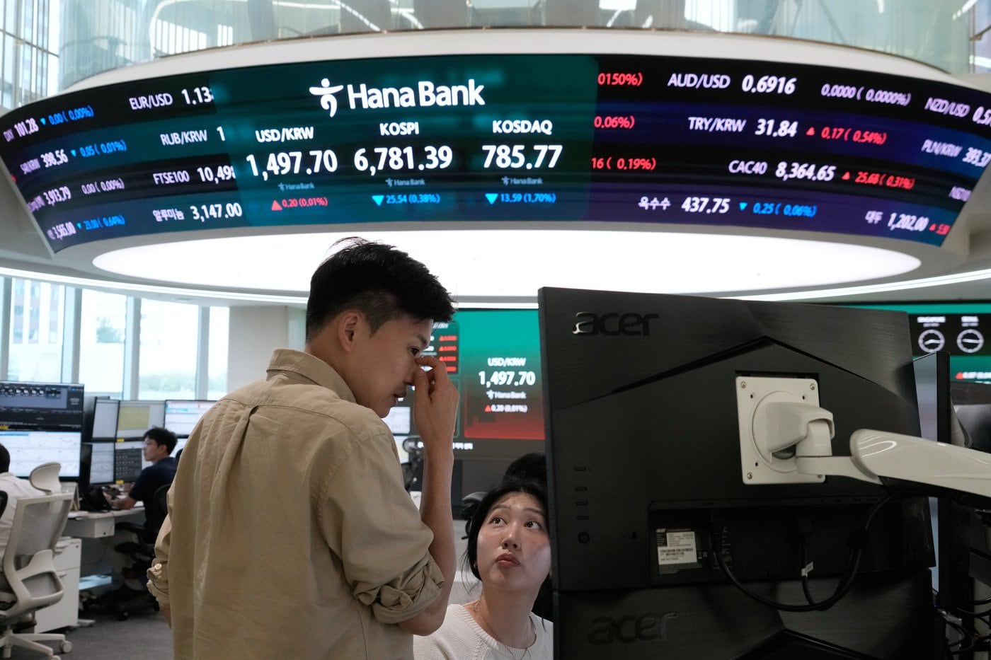 Stock market news : Oil prices jump as fighting flares in Middle East