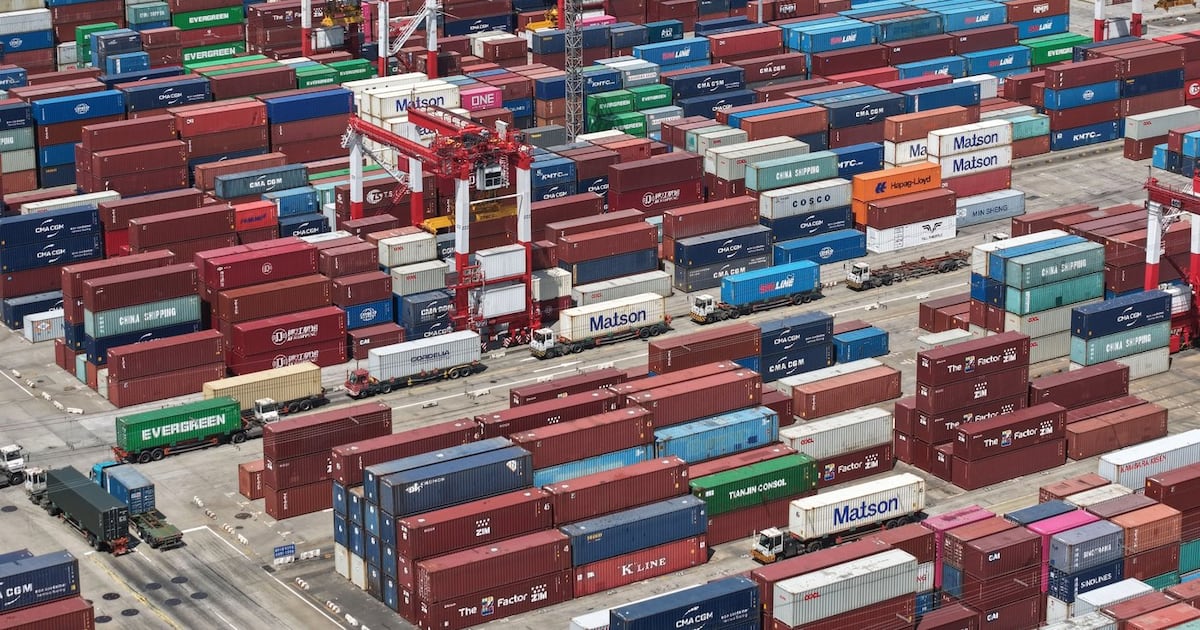 Chinas Exporte stiegen im Juni um 27 % gegenüber dem Vorjahr ...
