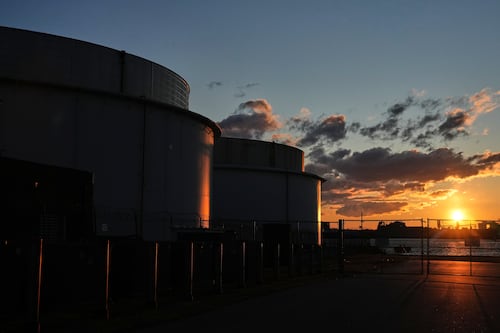 Oil surges above $100 a barrel as U.S. and Iran launch new attacks, while gasoline prices also jump