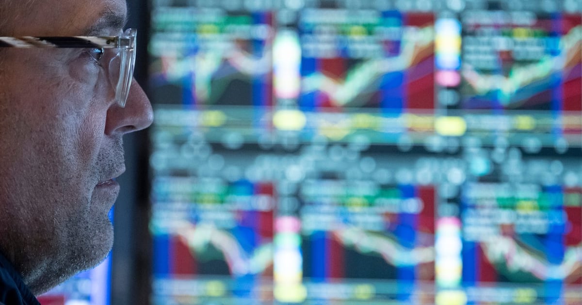 Corporate bond buyers get picky with flood of AI debt