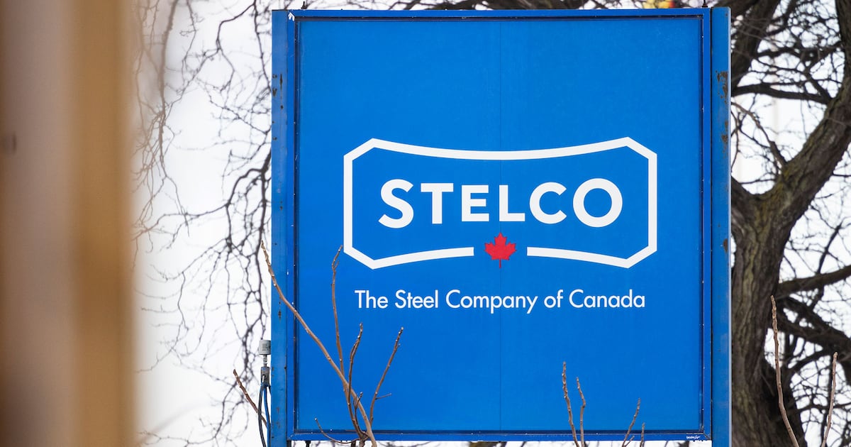 ‘I’m furious’: Hamilton mayor slams Stelco decision to lay off 350 workers