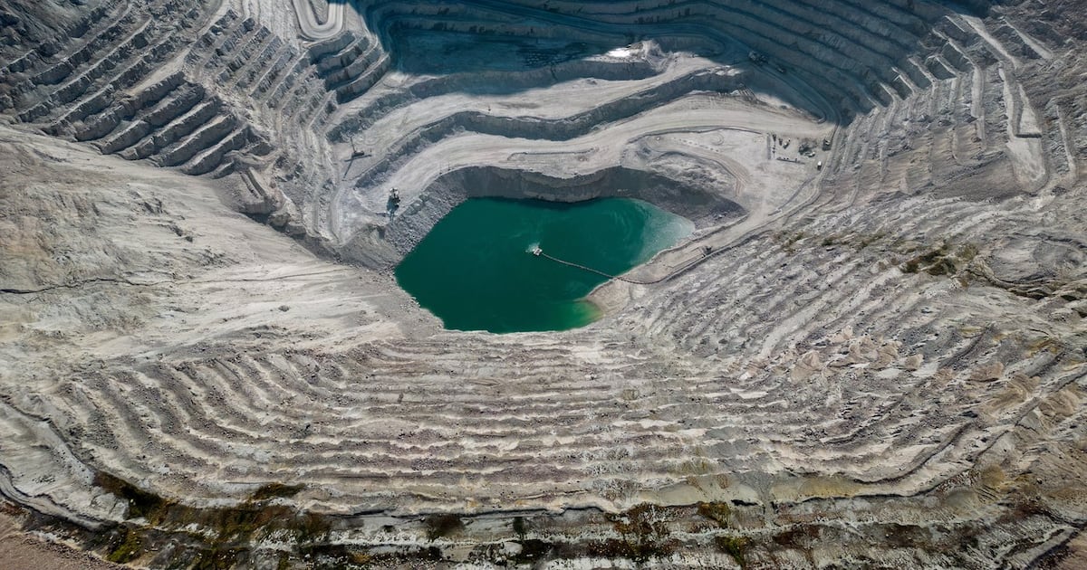 Teck Resources reports higher copper and zinc prices help boost Q3 profit