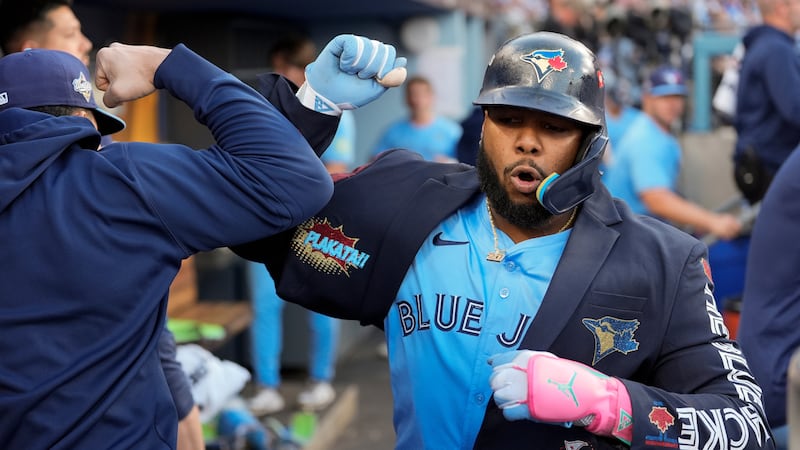 Top 10 salaries among Canadian athletes
