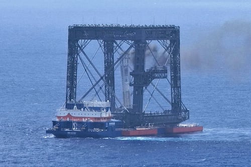 China recaptures the first stage of a rocket to reuse it