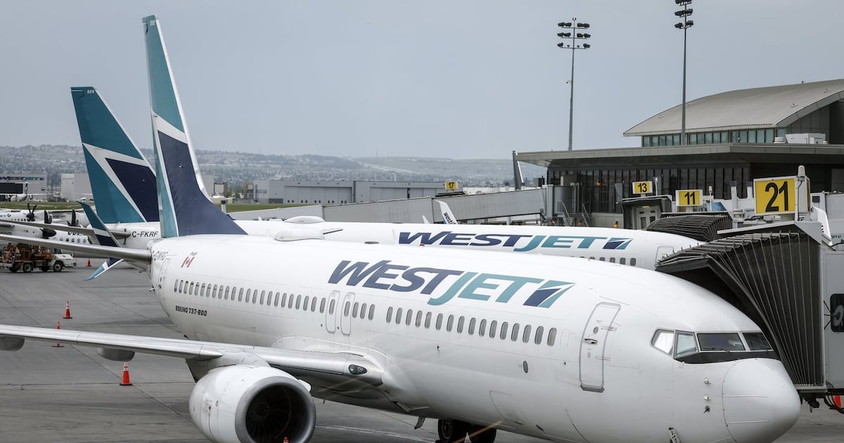 Flight attendants' union serves notice