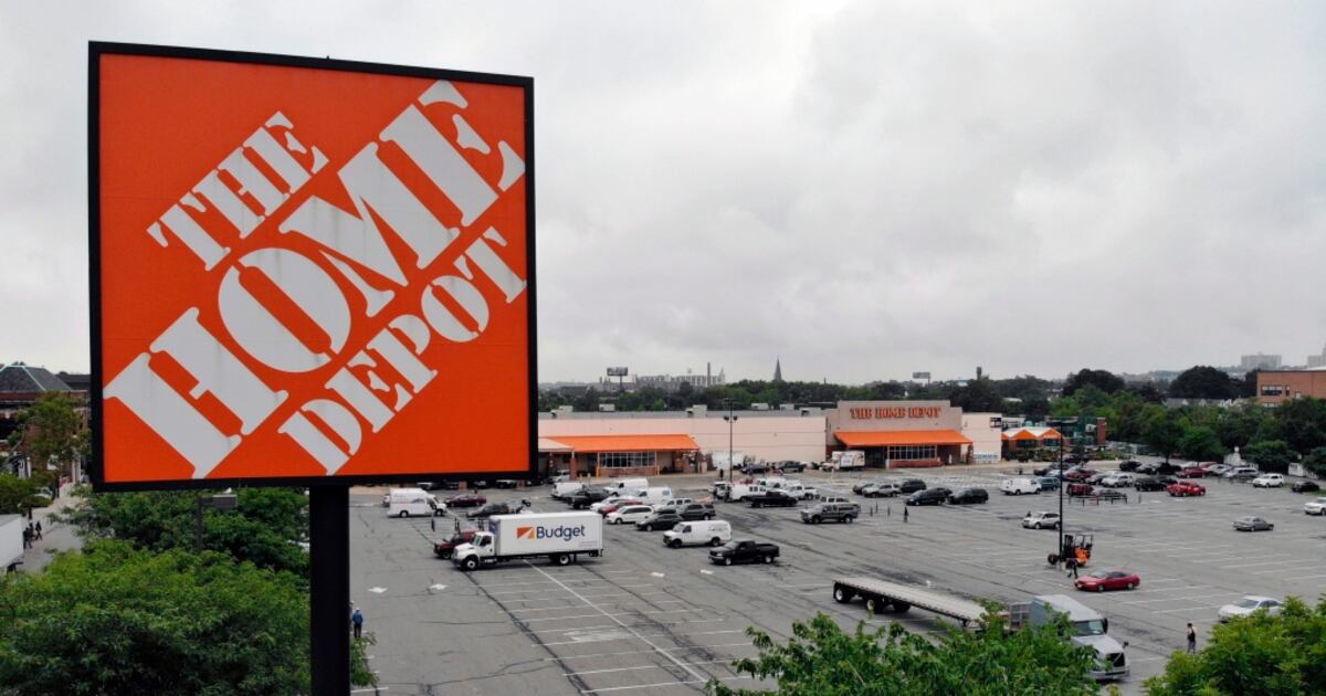 Home Depot forecasts steeper drop in annual profit as Americans delay big ...