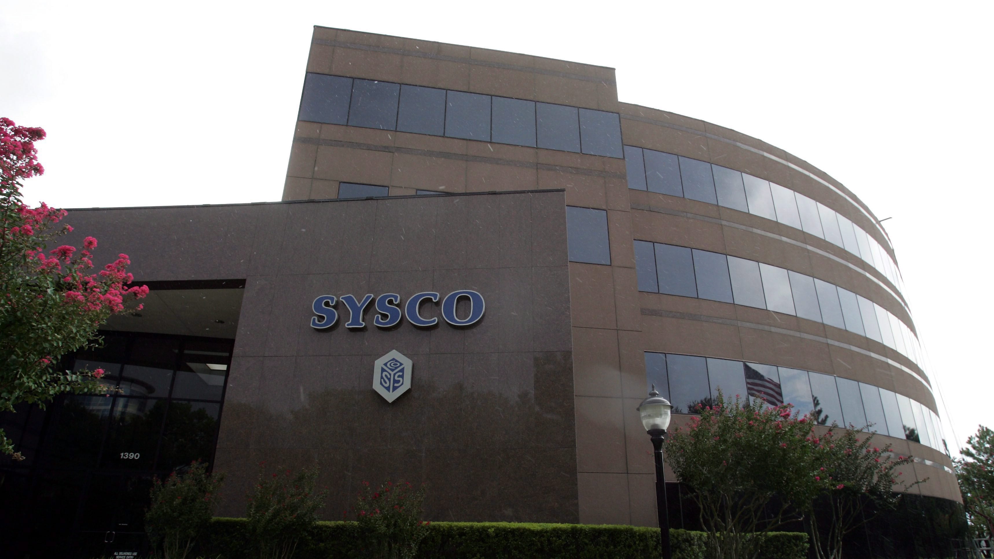 This Monday, Aug. 15, 2005, file photo, shows the corporate headquarters of Sysco Corp. (AP Photo/David J. Phillip, File)