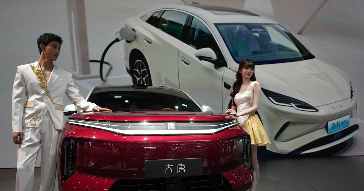 ‘It's going to be rough for Canadian manufacturers to negotiate:' Analyst on new Chinese EVs