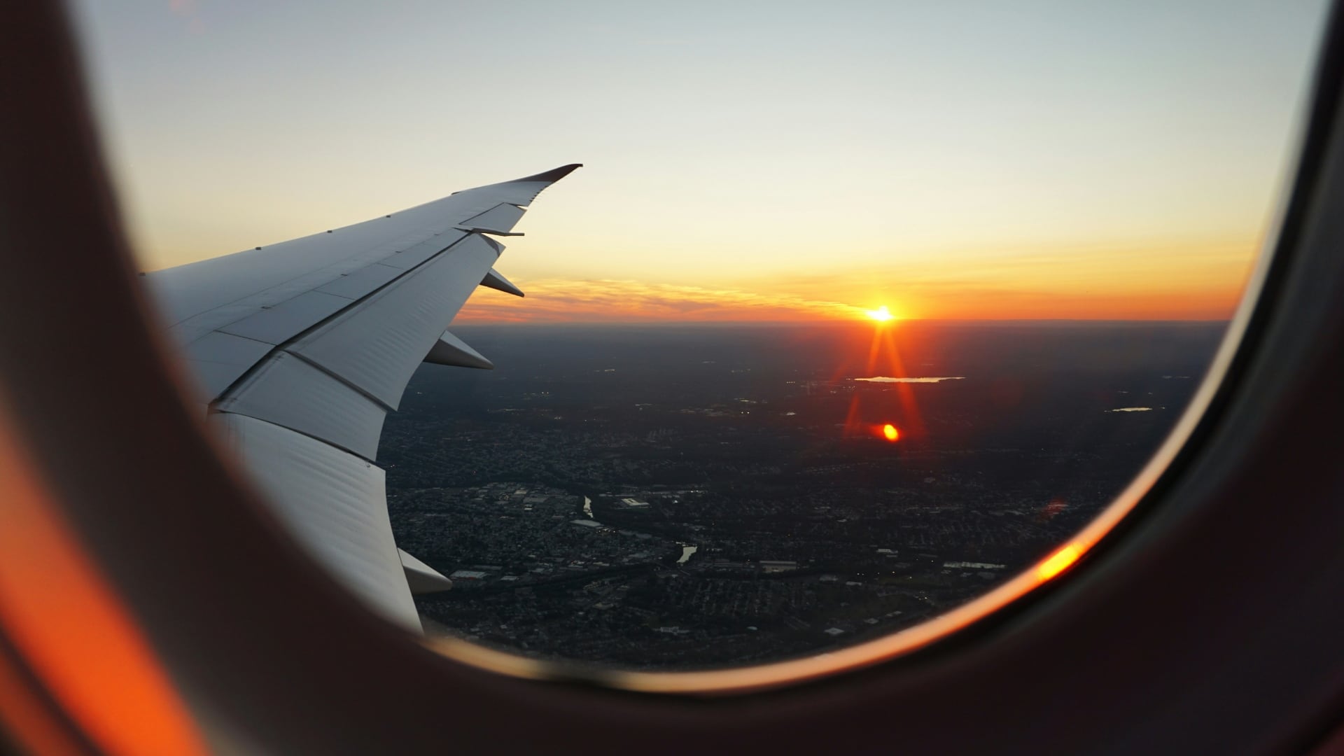 A stock photo of an airplane. (Unsplash/Eva Darron)