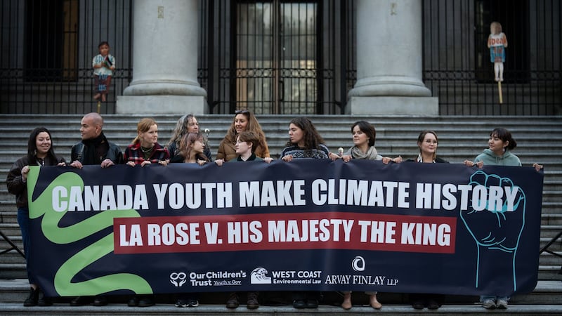 Canada could transition to full renewables by 2050, expert tells youth climate trial