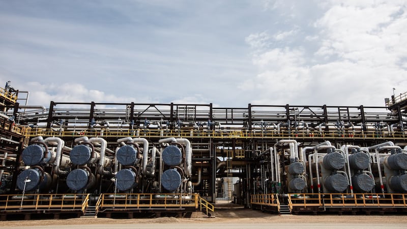 Cenovus strikes $5.7B deal to buy Athabasca Oil, expand production