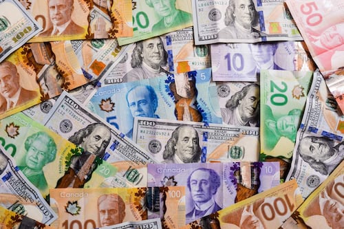 Canadian dollar hits one-month low as greenback shines